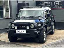 Toyota FJ Cruiser 4.0 V6 - U10976