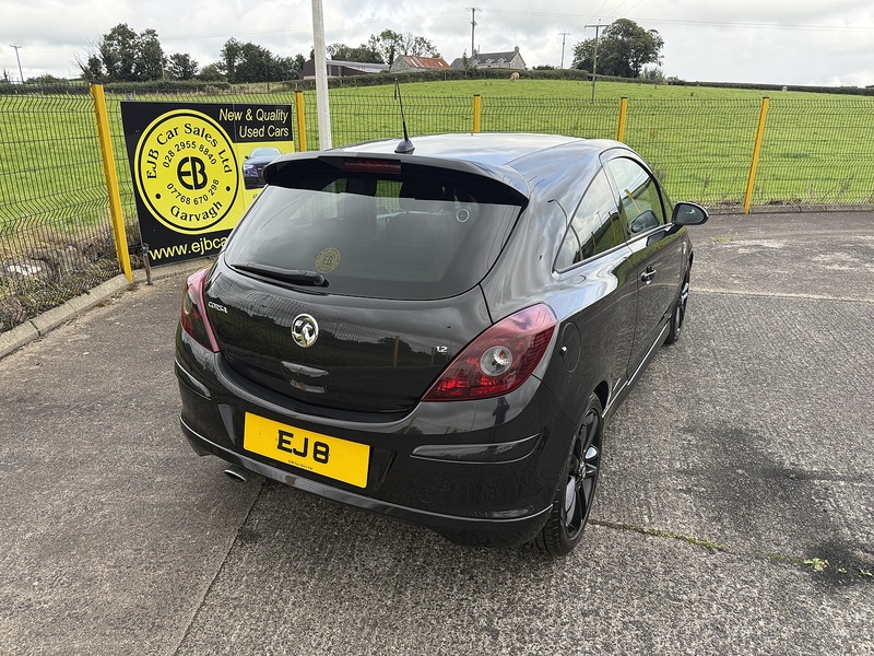 Vauxhall 1.2 16V Limited Edition Hatchback 3dr Petrol Manual (A/C) (129 g/km, 84 bhp)