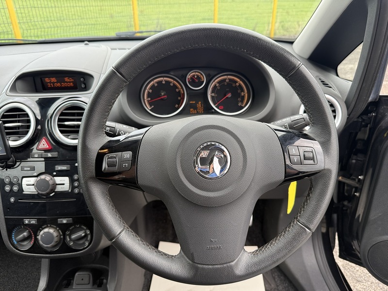 Vauxhall 1.2 16V Limited Edition Hatchback 3dr Petrol Manual (A/C) (129 g/km, 84 bhp)