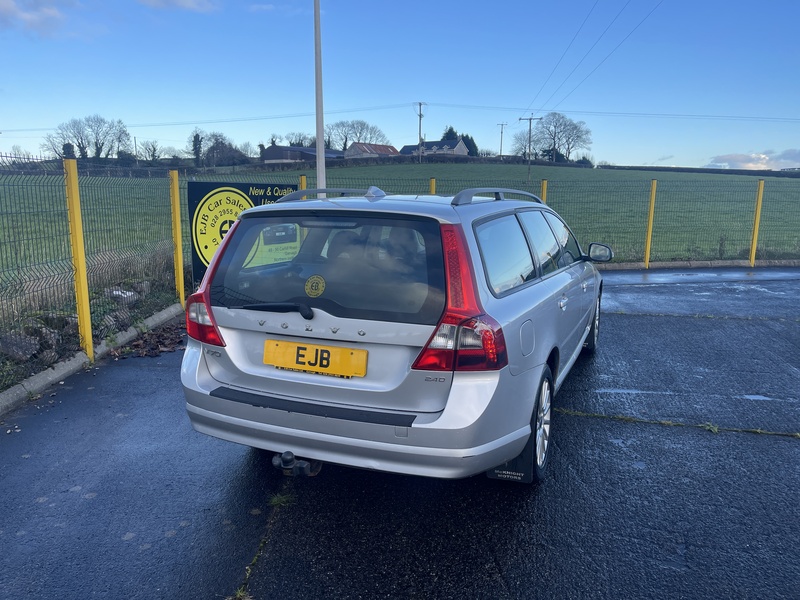 Volvo D5 Se 2.4 5dr Estate Manual Diesel