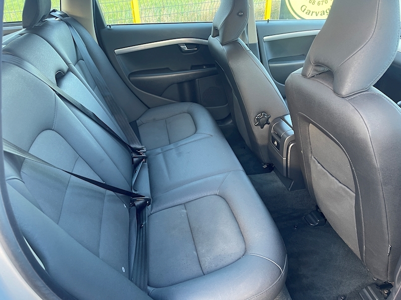 Volvo D5 Se 2.4 5dr Estate Manual Diesel