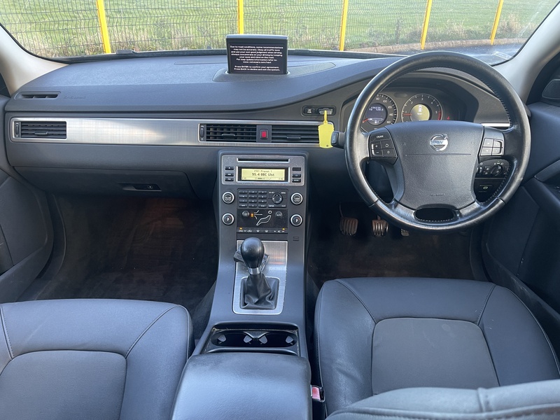 Volvo D5 Se 2.4 5dr Estate Manual Diesel