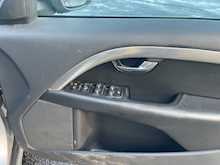Volvo V70 D5 Se 