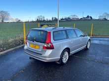 Volvo V70 D5 Se 