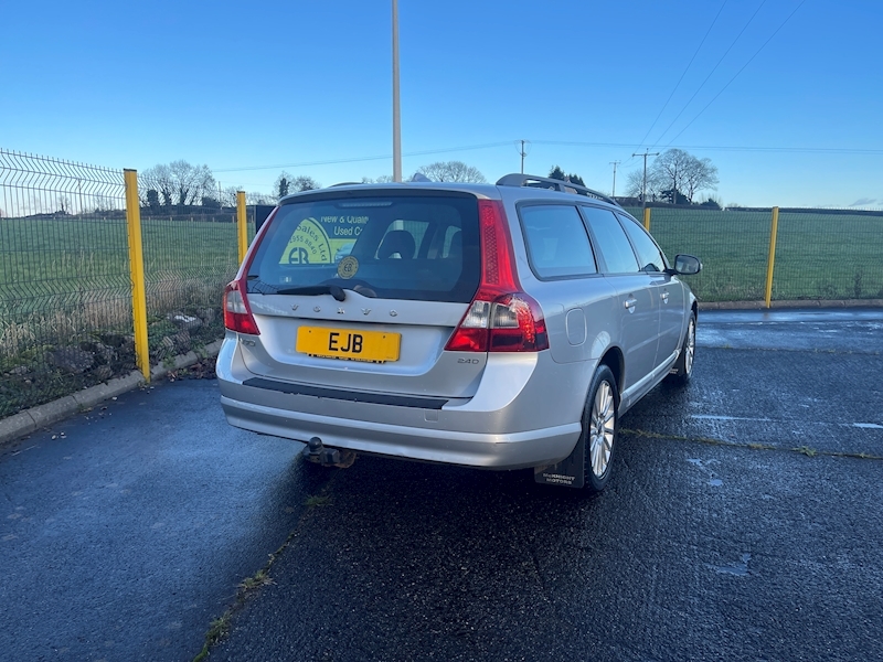Volvo D5 Se 2.4 5dr Estate Manual Diesel