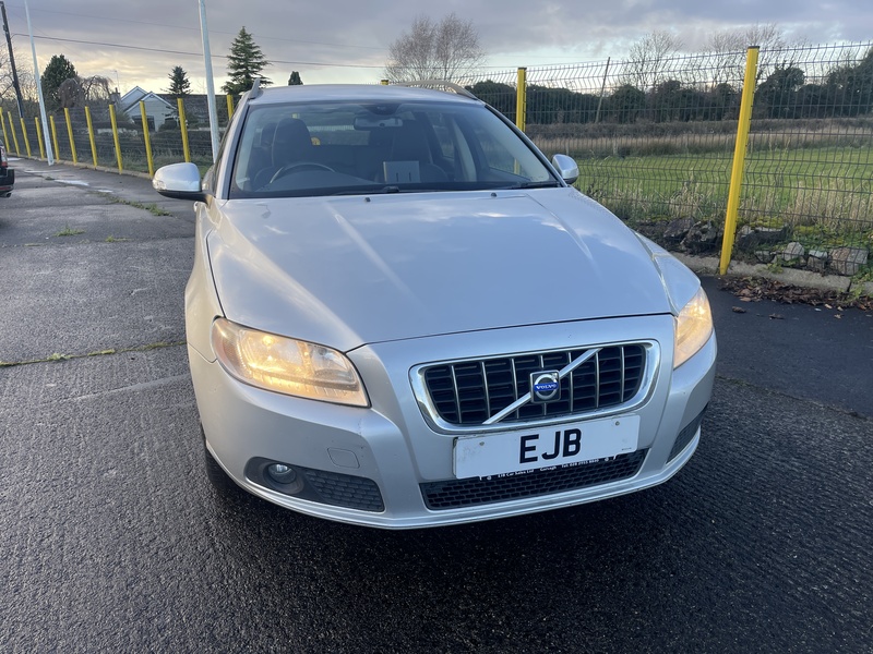 Volvo D5 Se 2.4 5dr Estate Manual Diesel