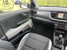 Kia Stonic CRDi First Edition 
