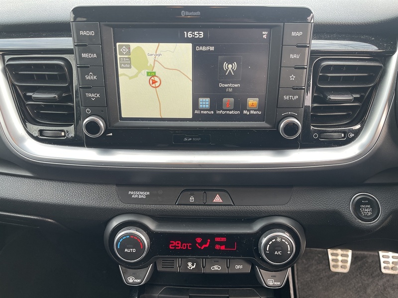 Kia 1.6 CRDi First Edition SUV 5dr Diesel Manual Euro 6 (s/s) (108 bhp)