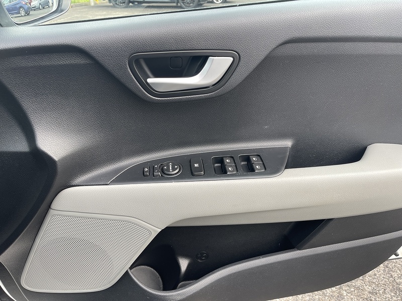 Kia 1.6 CRDi First Edition SUV 5dr Diesel Manual Euro 6 (s/s) (108 bhp)