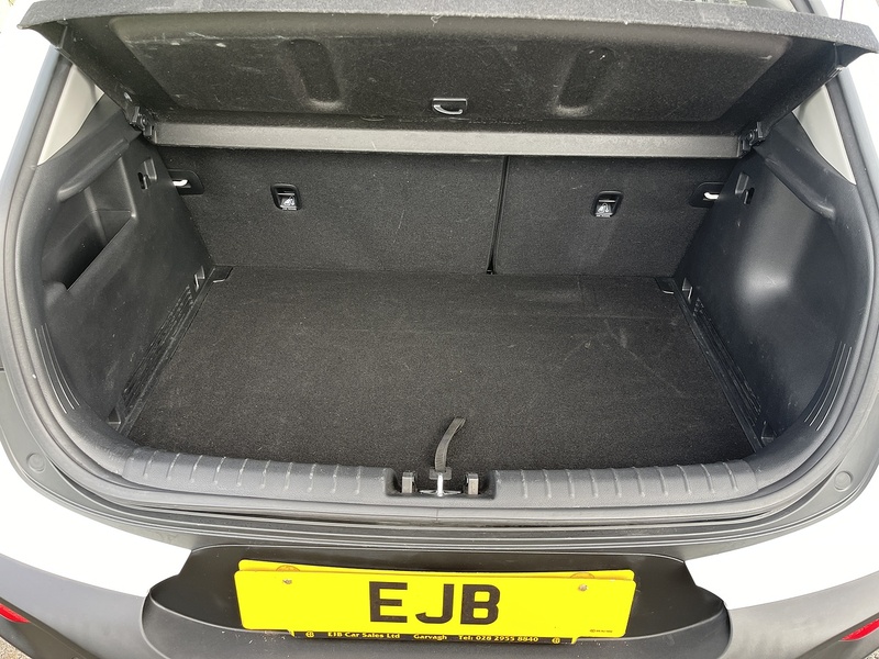 Kia 1.6 CRDi First Edition SUV 5dr Diesel Manual Euro 6 (s/s) (108 bhp)