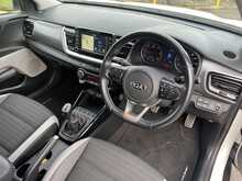 Kia Stonic CRDi First Edition 