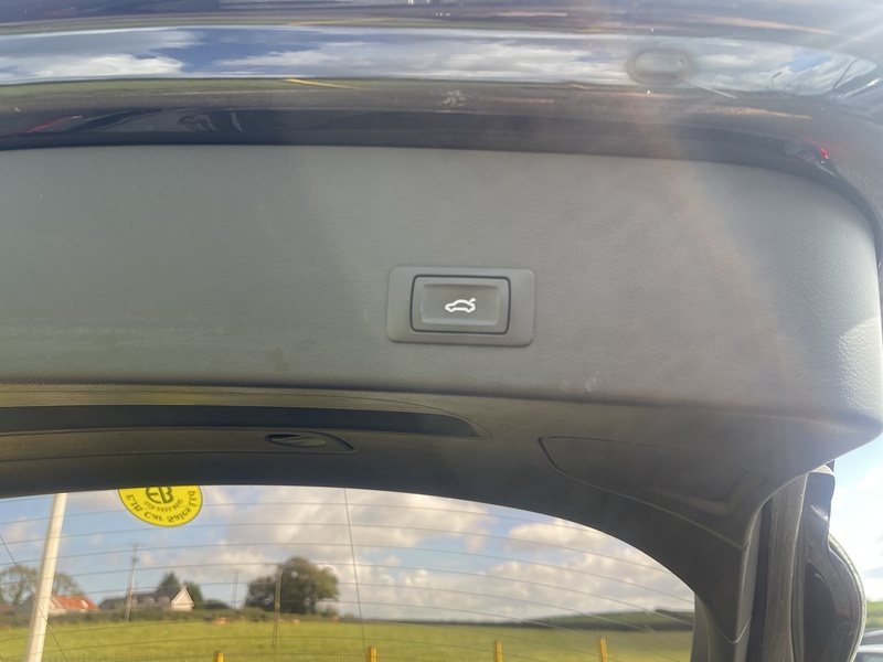 Audi TDI ultra S line Estate 2.0 Automatic Diesel