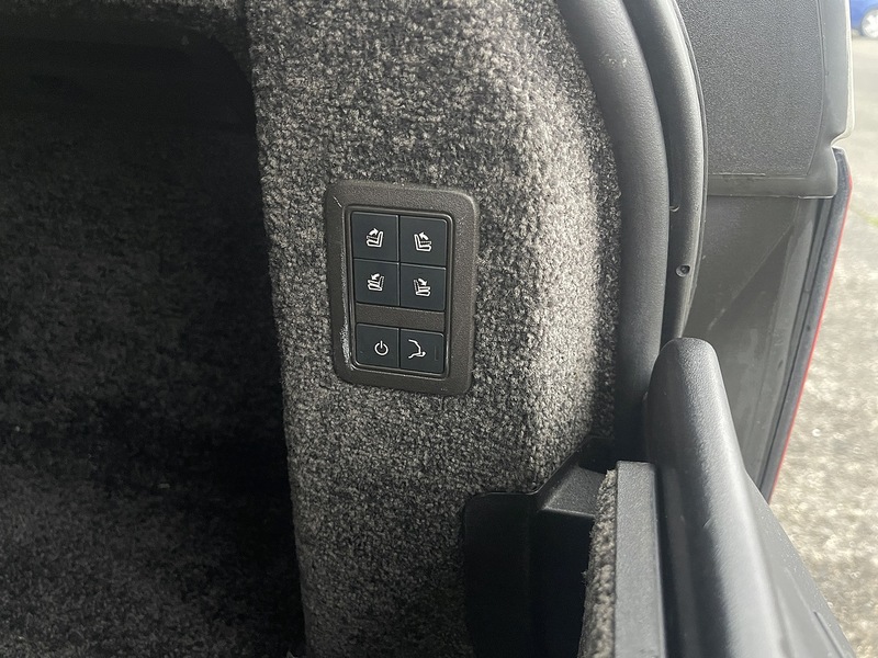 Land Rover SD V8 Autobiography LWB 4.4 5dr SUV Automatic Diesel