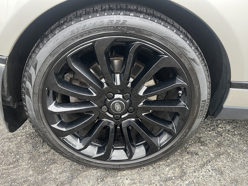 Land Rover SD V8 Autobiography LWB 4.4 5dr SUV Automatic Diesel