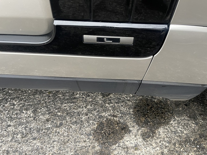 Land Rover SD V8 Autobiography LWB 4.4 5dr SUV Automatic Diesel