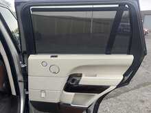 Land Rover Range Rover SD V8 Autobiography LWB 