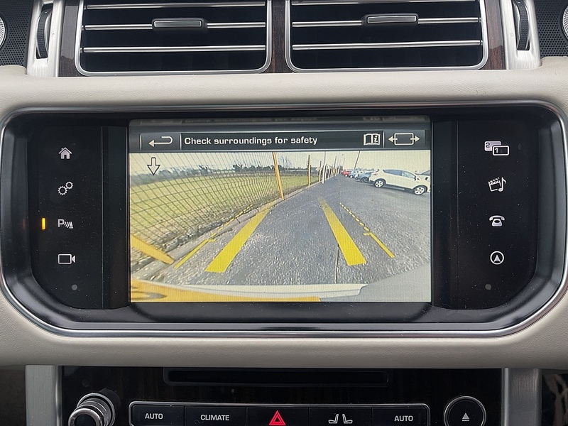 Land Rover SD V8 Autobiography LWB 4.4 5dr SUV Automatic Diesel