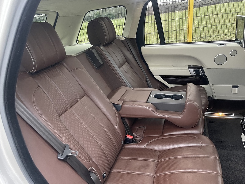 Land Rover SD V8 Autobiography LWB 4.4 5dr SUV Automatic Diesel