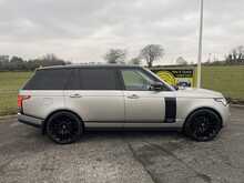 Land Rover Range Rover SD V8 Autobiography LWB 