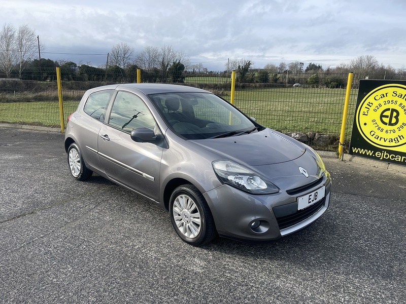 Renault 1.2 Expression + Hatchback 3dr Petrol Manual Euro 5 (75 ps)