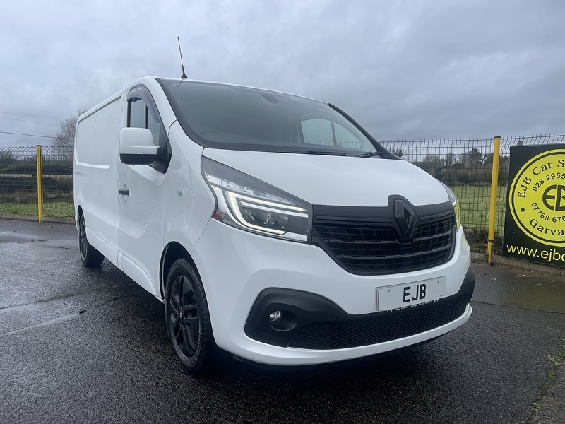 Renault 2.0 dCi ENERGY 30 Sport Panel Van 5dr Diesel Manual LWB Standard Roof Euro 6 (s/s) (145 ps)
