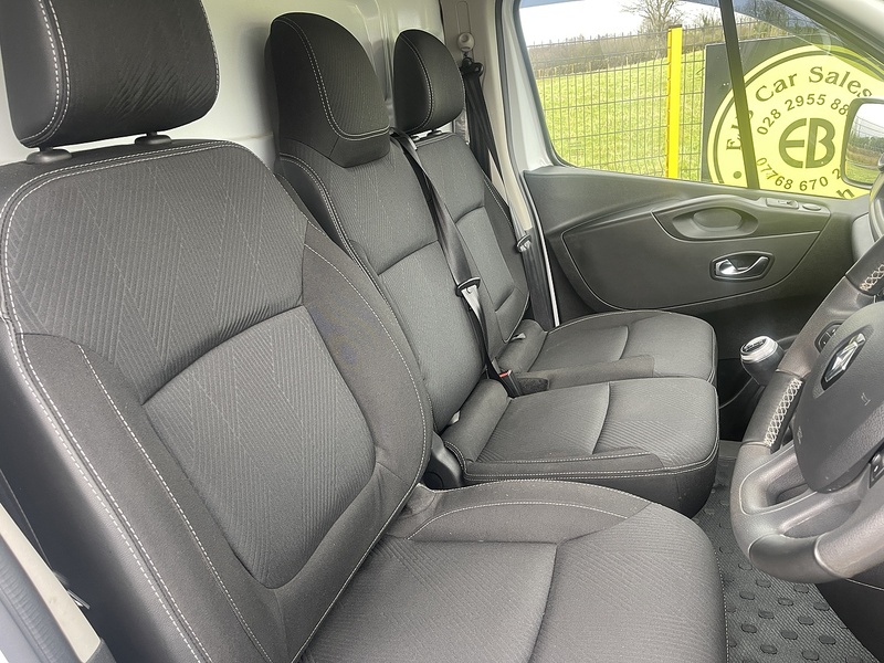 Renault 2.0 dCi ENERGY 30 Sport Panel Van 5dr Diesel Manual LWB Standard Roof Euro 6 (s/s) (145 ps)