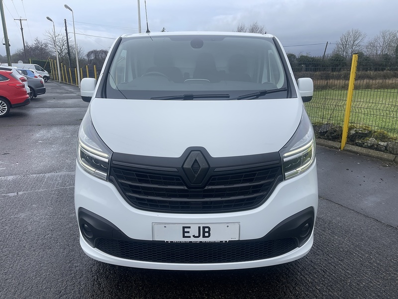 Renault 2.0 dCi ENERGY 30 Sport Panel Van 5dr Diesel Manual LWB Standard Roof Euro 6 (s/s) (145 ps)