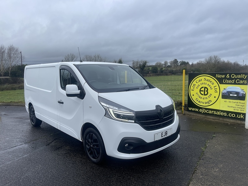 Renault 2.0 dCi ENERGY 30 Sport Panel Van 5dr Diesel Manual LWB Standard Roof Euro 6 (s/s) (145 ps)