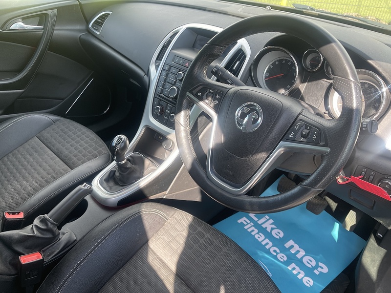 Vauxhall 1.4i Turbo SRi Coupe 3dr Petrol Manual Euro 6 (s/s) (140 ps)