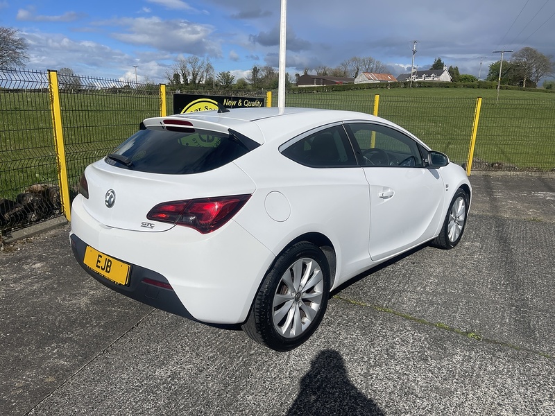 Vauxhall 1.4i Turbo SRi Coupe 3dr Petrol Manual Euro 6 (s/s) (140 ps)