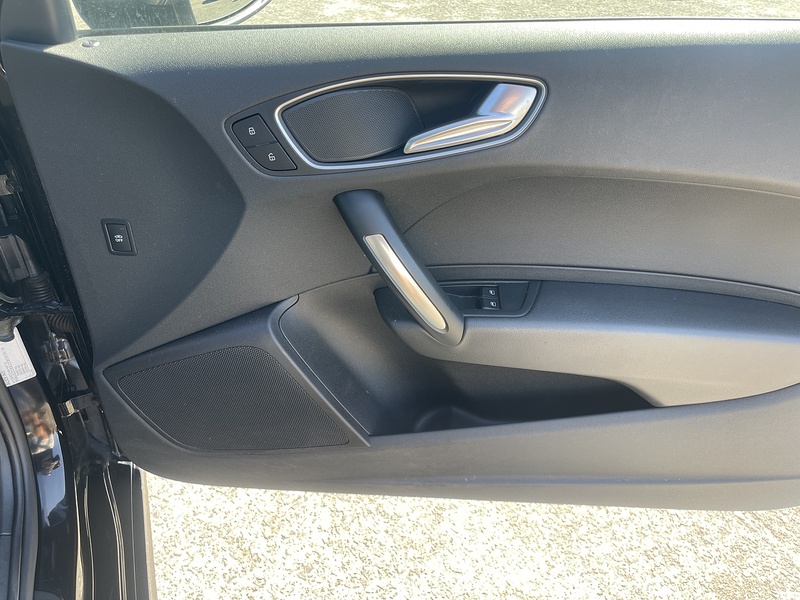 Audi 2.0 TDI Black Edition Hatchback 3dr Diesel Manual Euro 5 (s/s) (143 ps)