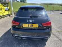 Audi A1 TDI Black Edition 