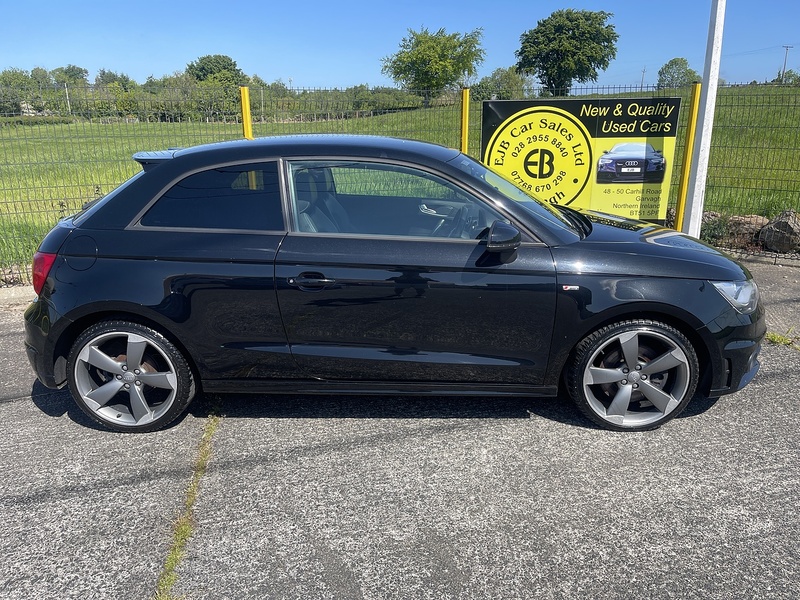 Audi 2.0 TDI Black Edition Hatchback 3dr Diesel Manual Euro 5 (s/s) (143 ps)