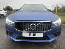 Volvo XC60 D4 R-Design (Pan Roof) 