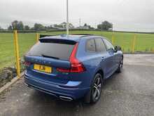 Volvo XC60 D4 R-Design (Pan Roof) 