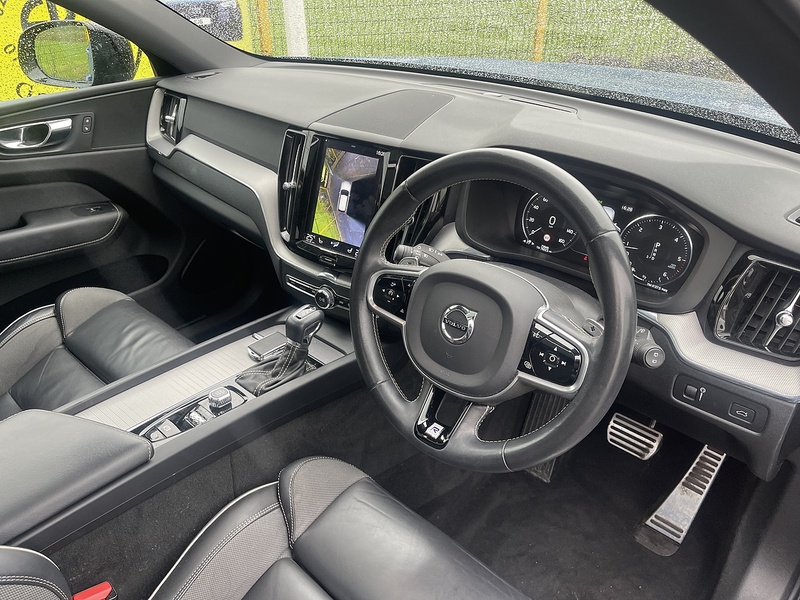 Volvo D4 R-Design (Pan Roof) 2.0 5dr SUV Automatic Diesel