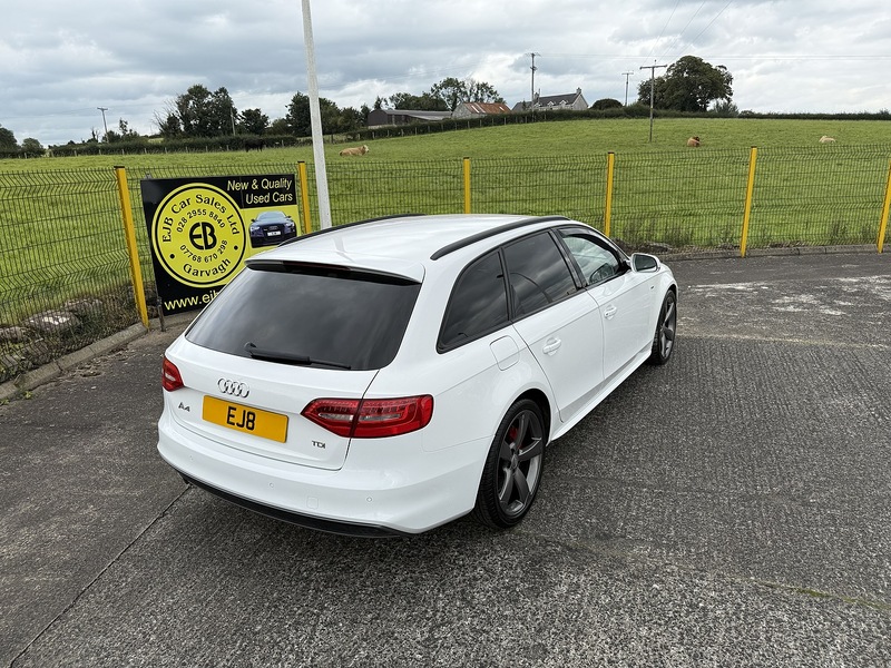 Audi 2.0 TDI Black Edition Estate 5dr Diesel Multitronic Euro 5 (s/s) (177 ps)