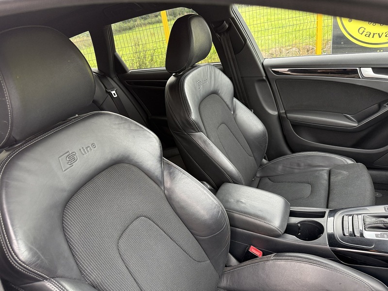 Audi 2.0 TDI Black Edition Estate 5dr Diesel Multitronic Euro 5 (s/s) (177 ps)