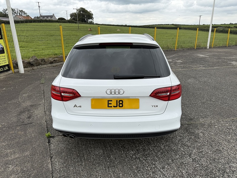 Audi 2.0 TDI Black Edition Estate 5dr Diesel Multitronic Euro 5 (s/s) (177 ps)