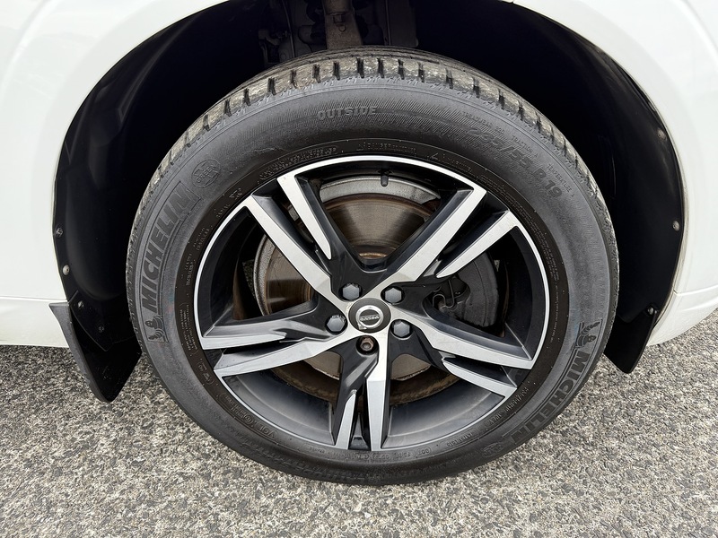 Volvo 2.0 D4 R-Design SUV 5dr Diesel Auto AWD Euro 6 (s/s) (190 ps)