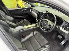 Volvo XC60 D4 R-Design 