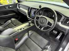 Volvo XC60 D4 R-Design 