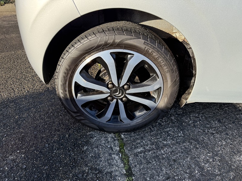 Citroen 1.2 PureTech Flair Hatchback 3dr Petrol Manual Euro 6 (82 ps)