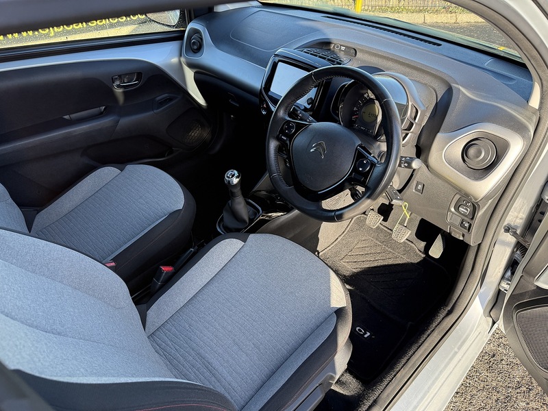 Citroen 1.2 PureTech Flair Hatchback 3dr Petrol Manual Euro 6 (82 ps)