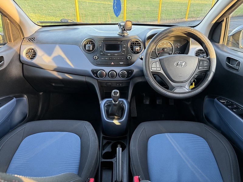 Hyundai 1.2 SE Hatchback 5dr Petrol Manual Euro 5 (87 ps)