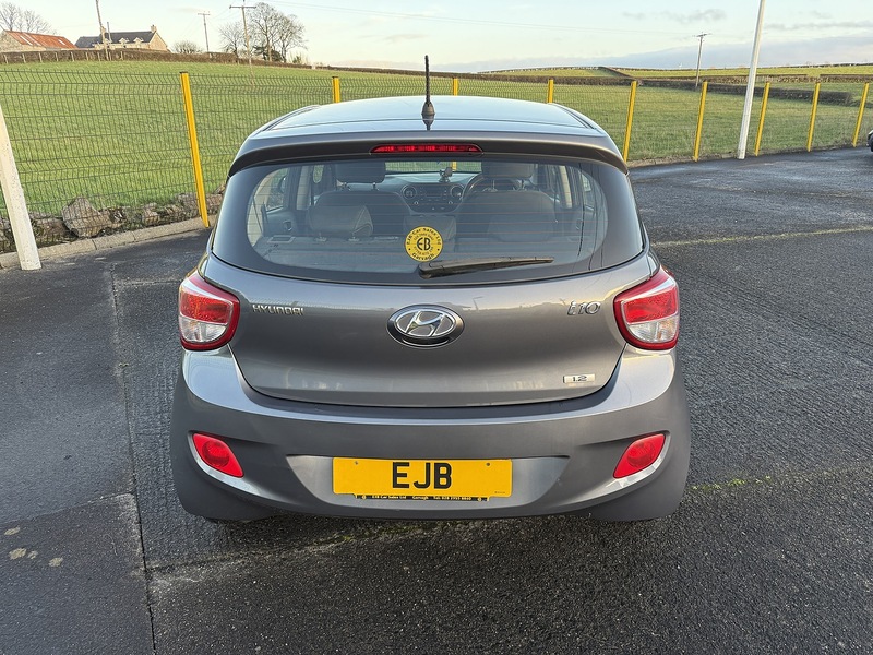 Hyundai 1.2 SE Hatchback 5dr Petrol Manual Euro 5 (87 ps)