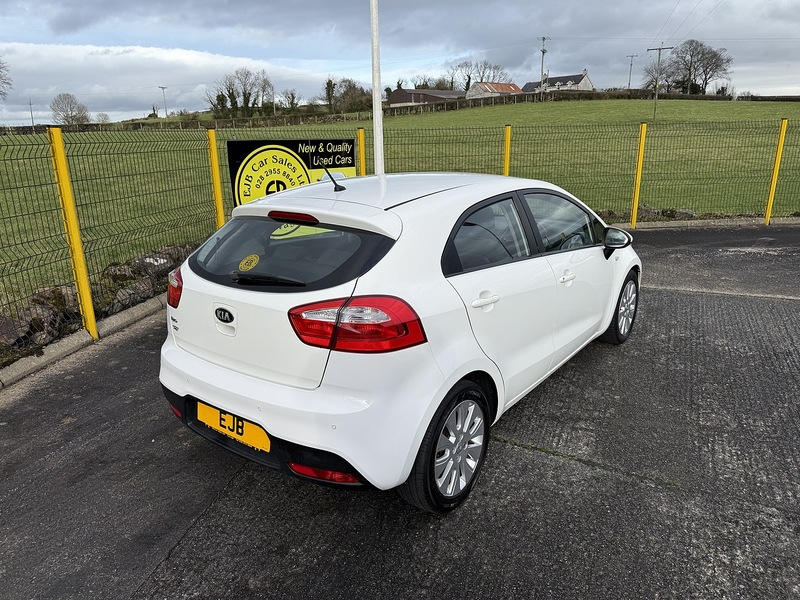 Kia 1.25 VR7 Hatchback 5dr Petrol Manual Euro 5 (84 bhp)