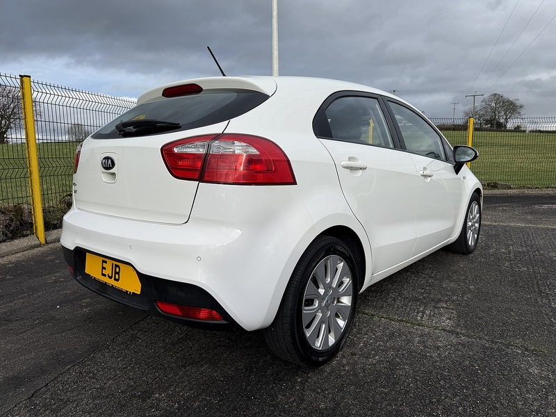 Kia 1.25 VR7 Hatchback 5dr Petrol Manual Euro 5 (84 bhp)