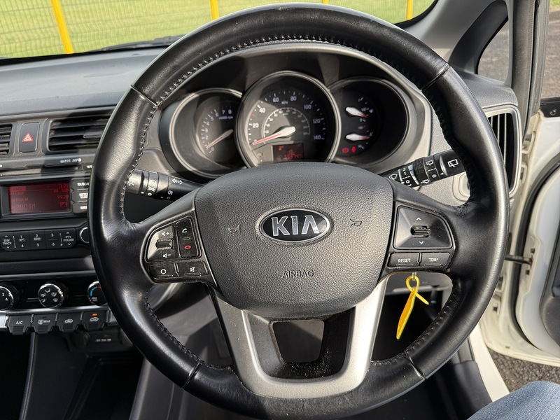 Kia 1.25 VR7 Hatchback 5dr Petrol Manual Euro 5 (84 bhp)
