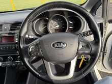 Kia Rio VR7 